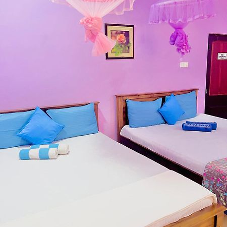 Gloriya Mathews Hotel Negombo Exterior foto